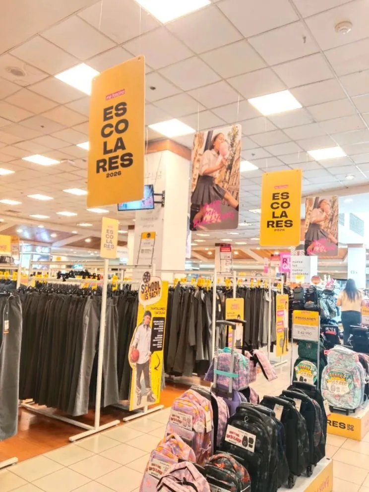 ¿Pueden quedar fuera de clases por no tener útiles o uniforme? Autoridades aclaran derechos de los estudiantes