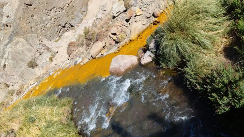 En el Valle del Elqui: alarma por color amarillento del Río en Juntas del Toro