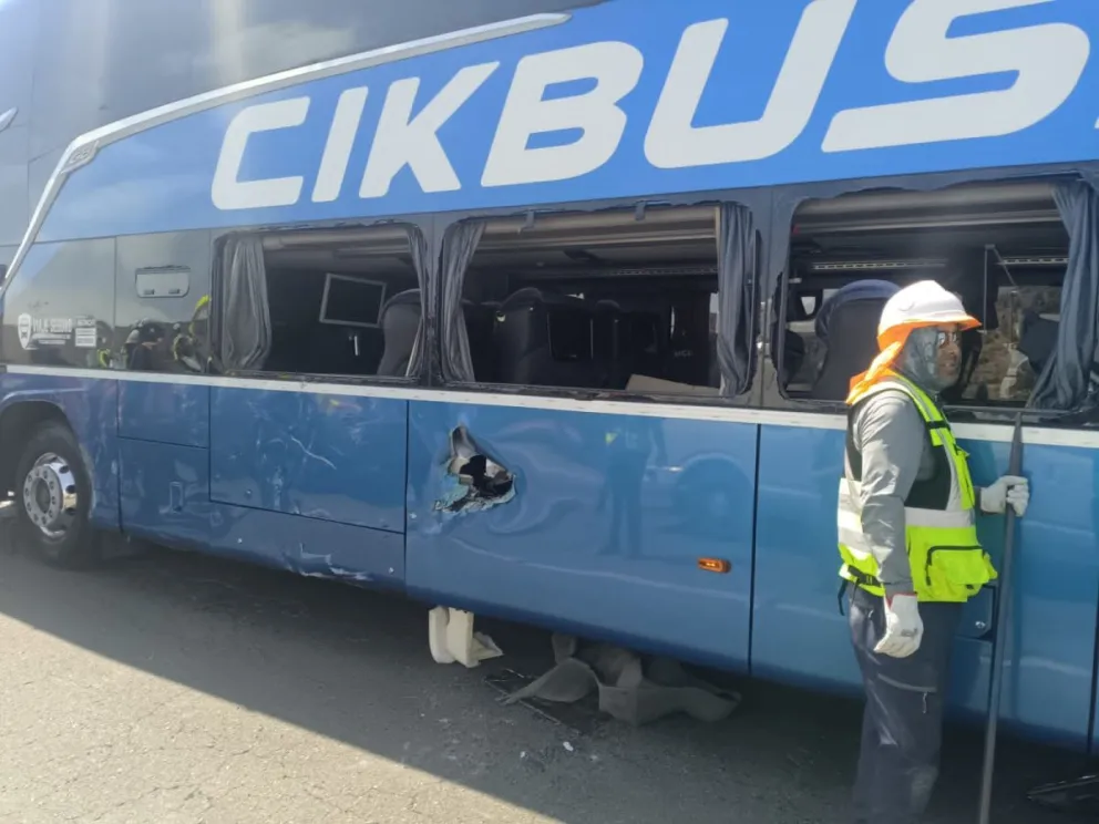 Reportan 6 lesionados en accidente de bus en Ruta 5 Norte