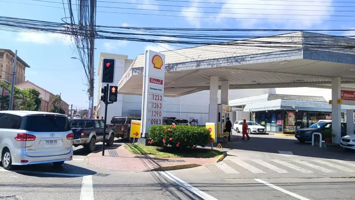 ¿Qué habría pasado sin cambios al MEPCO? Bencinas subirían solo $30, según expertos