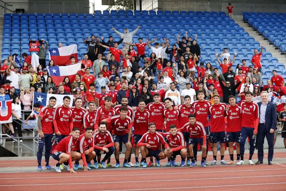 La Roja llega a estos compromisos tras cerrar de manera positiva su anterior gira internacional, en la que derrotó a República Democrática del Congo luego de caer ante Portugal. (Foto: Selección Nacional)