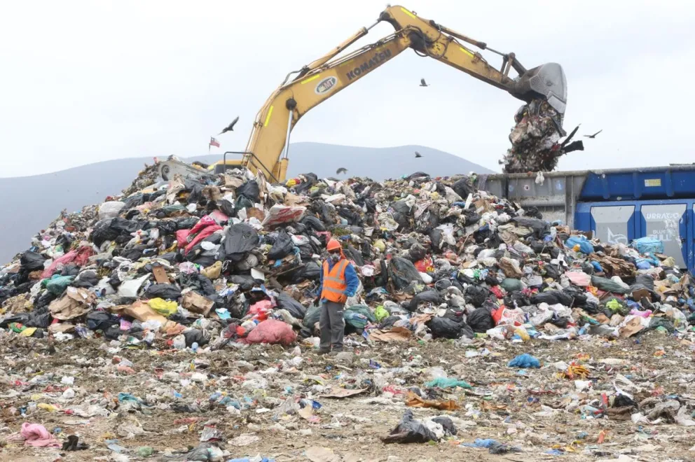 El terreno intervenido se ubica a un costado de avenida Colo Colo, una vía altamente transitada que conecta con el aeródromo de La Serena. (Foto: Cedida) 