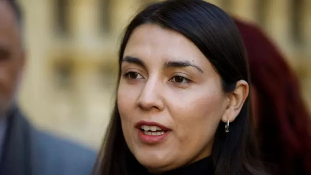 Críticas de la derecha a ministra Marín tras sacar a directora de SernamEG