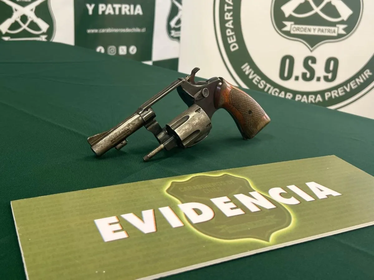 Como Bonnie & Clyde en Ovalle: pareja cae tras cometer robos el 14 de febrero