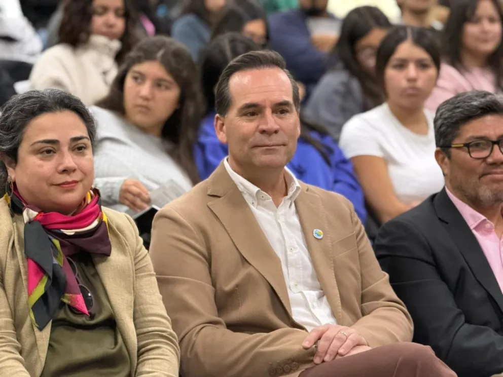 Francisco Corral se ha posicionado como un importante nexo entre el GORE y la delegación presidencial. (Foto: Cedida)