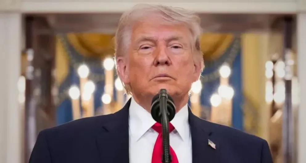“Vamos a atacarlos con mucha fuerza. En las próximas dos o tres semanas, los vamos a devolver a la Edad de Piedra, que es donde pertenecen”, aseguró Trump en un discurso televisado. (Foto: EFE)
