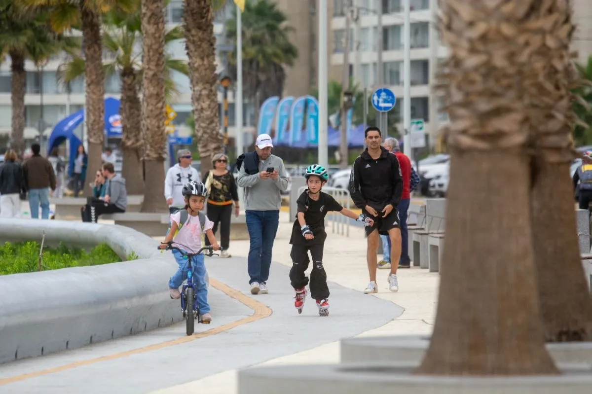 Menos turistas de lo esperado: borde costero luce más vacío en Semana Santa
