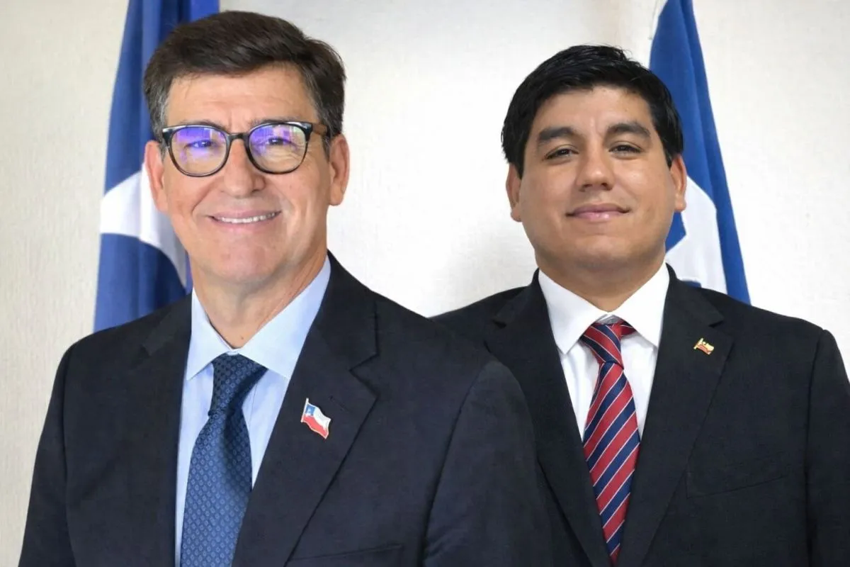 Críticas por silencio de seremi de Educación y Transportes