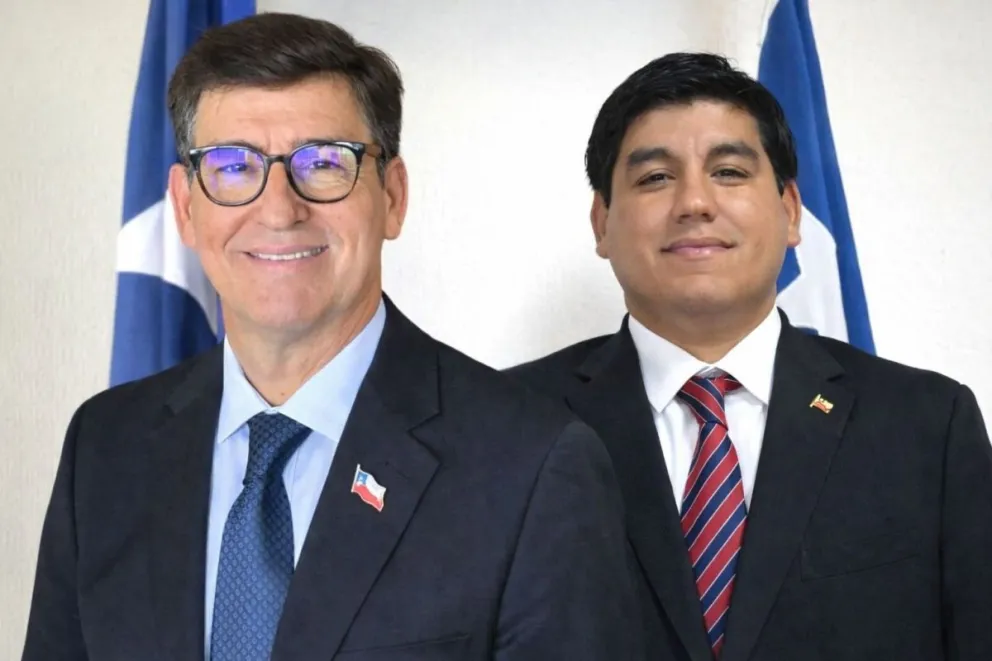 Marcelo Rojas Rubina, en Transportes y Telecomunicaciones, y Marcelo Salvo Meneses, Seremi de Educación, han evitado pronunciarse sobre temas críticos para la Región de Coquimbo.