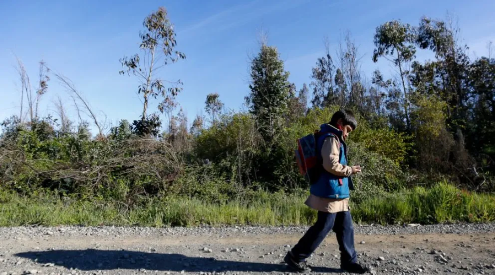 Sin furgón y caminatas de más de 30 minutos: la cruda realidad escolar de San Julián