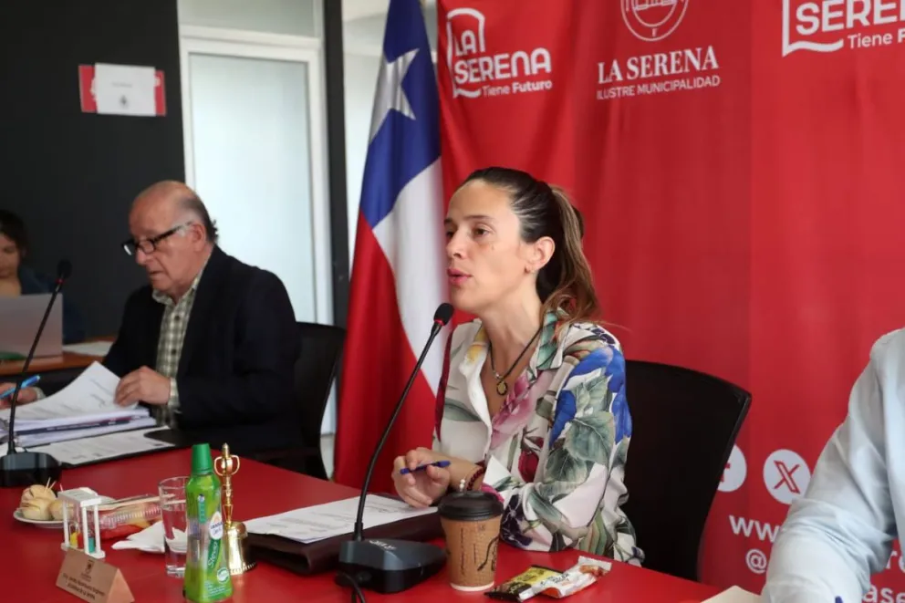 La jefa comunal utilizó una potente metáfora médica para explicar su plan: “Estamos pasando de la UCI a la UTI, luego a medicina general y finalmente al alta". (Foto: Captura de pantalla)