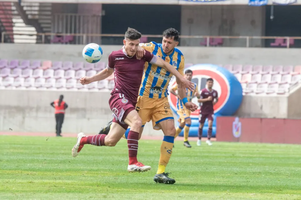 El choque de este sábado en La Portada asoma como una oportunidad clave para que el conjunto serenense se reencuentre con su mejor versión y con el regreso de Henríquez. (Foto: Cristian Silva)