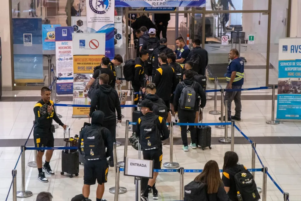 Coquimbo Unido emprende rumbo a Lima