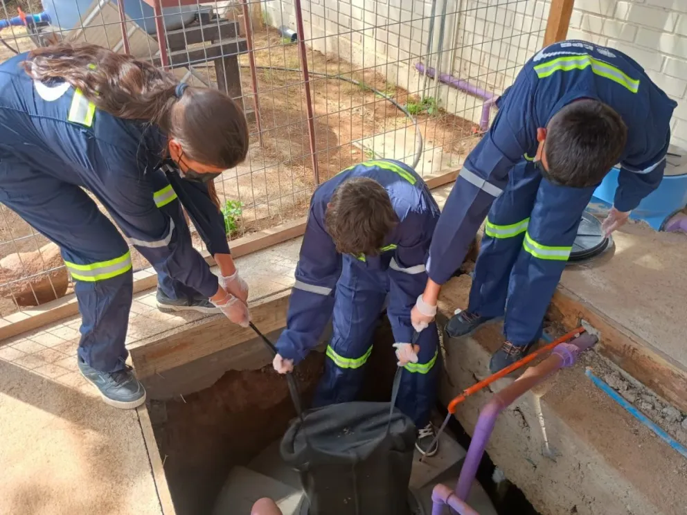 Los colegios pueden llegar a reciclar un 5% en promedio de su consumo mensual con aguas reutilizadas provenientes solamente de lavamanos. 