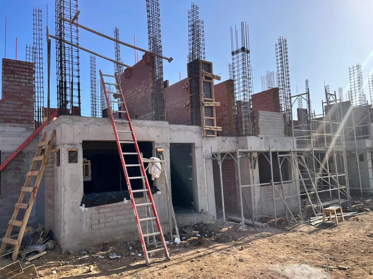 Familias afectadas por paralización de viviendas en Los Vilos Familias afectadas por paralización de viviendas en Los Vilos