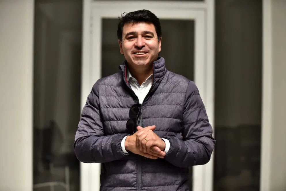 "Es una burla": Críticas transversales a propuesta de Sulantay de eliminar Royalty