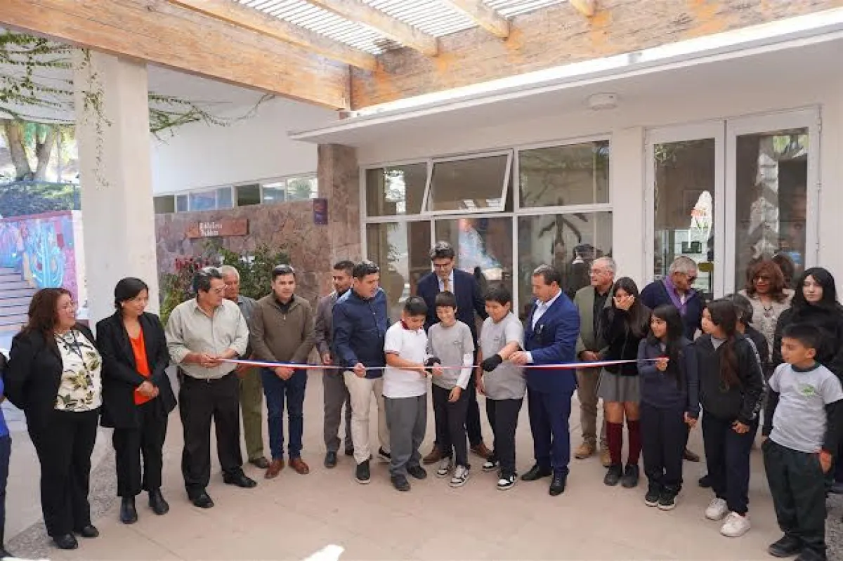 Tras obras de conservación reabren biblioteca pública en Monte Patria