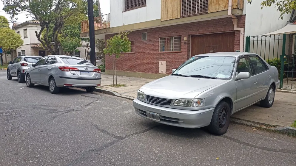Amplia brecha: En Argentina los autos tienen casi 15 años de edad comparados con Chile