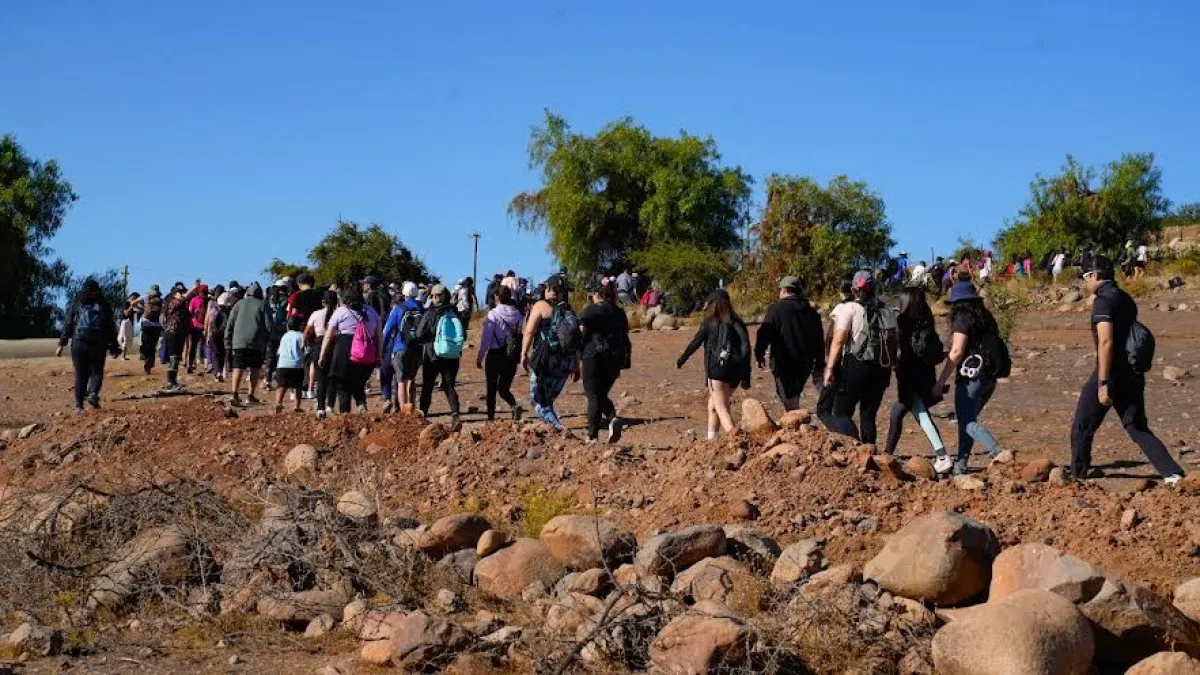 Trekking al Cerro Las Antenas reunió a más de 400 personas en Ovalle