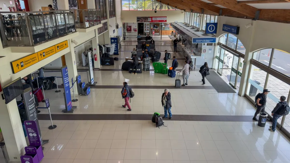 Aeropuerto 24/7: la cruzada de Manouchehri y Norambuena para potenciar turismo