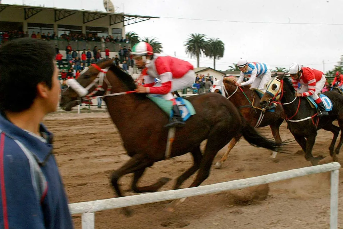 Club Hípico Peñuelas: Historia y Visitas Ilustres