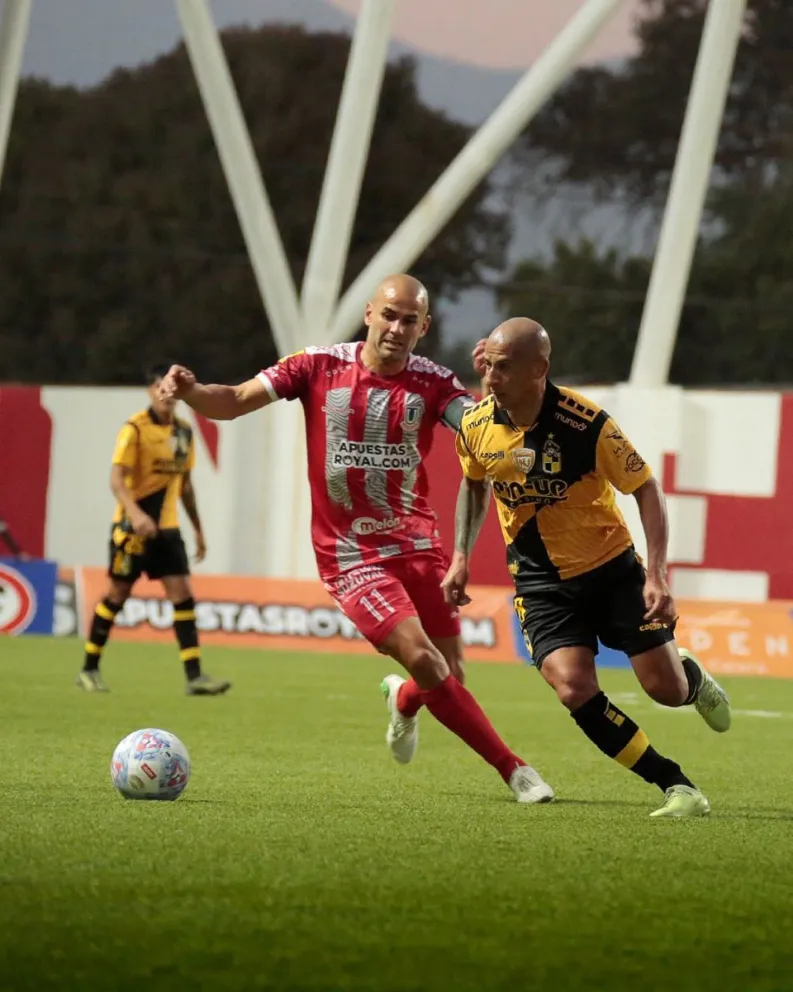 Coquimbo Unido volvió al triunfo en la Liga de Primera, doblegando por 2-1 a Unión La Calera, en un encuentro disputado en el estadio Nicolás Chahuán Nazar, válido por la undécima fecha. (Foto: Coquimbo Unido)