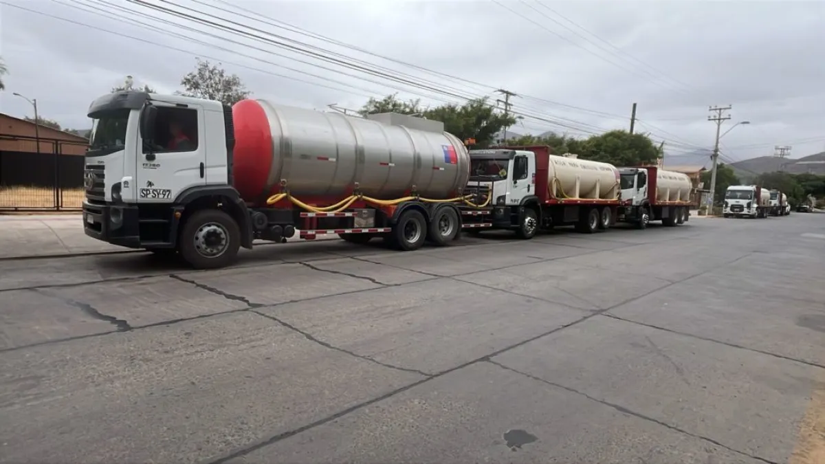 Paro de camiones aljibe en Limarí por alza de combustibles