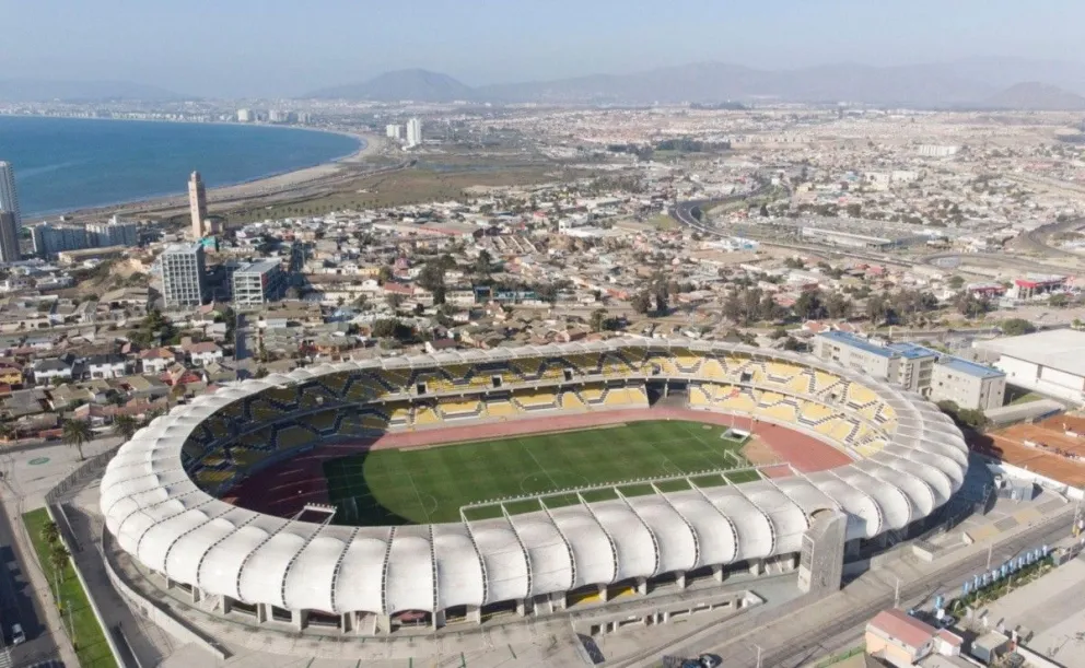 Con una capacidad para 18 mil personas, el estadio Francisco Sánchez no solo alberga al fútbol, sino también se realizan pruebas de atletismo y eventos masivos de distinta índole. (Foto: Cedida)