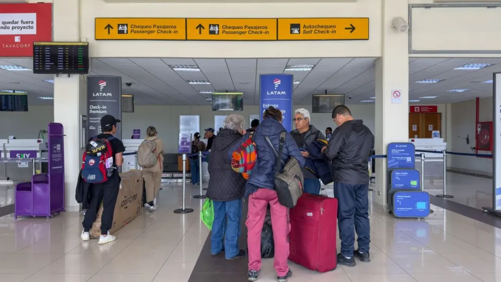 La operación continua del terminal genera expectativas en distintos sectores. (Foto: Cristian Silva)