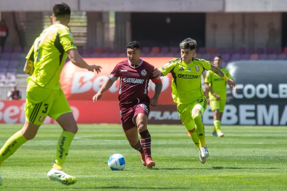 Granates y azules se enfrentaron por última vez en el estadio La Portada el 28 de septiembre de 2025, en un duelo que terminó igualado 1-1 por el campeonato nacional.  (Foto: Cristian Silva) 