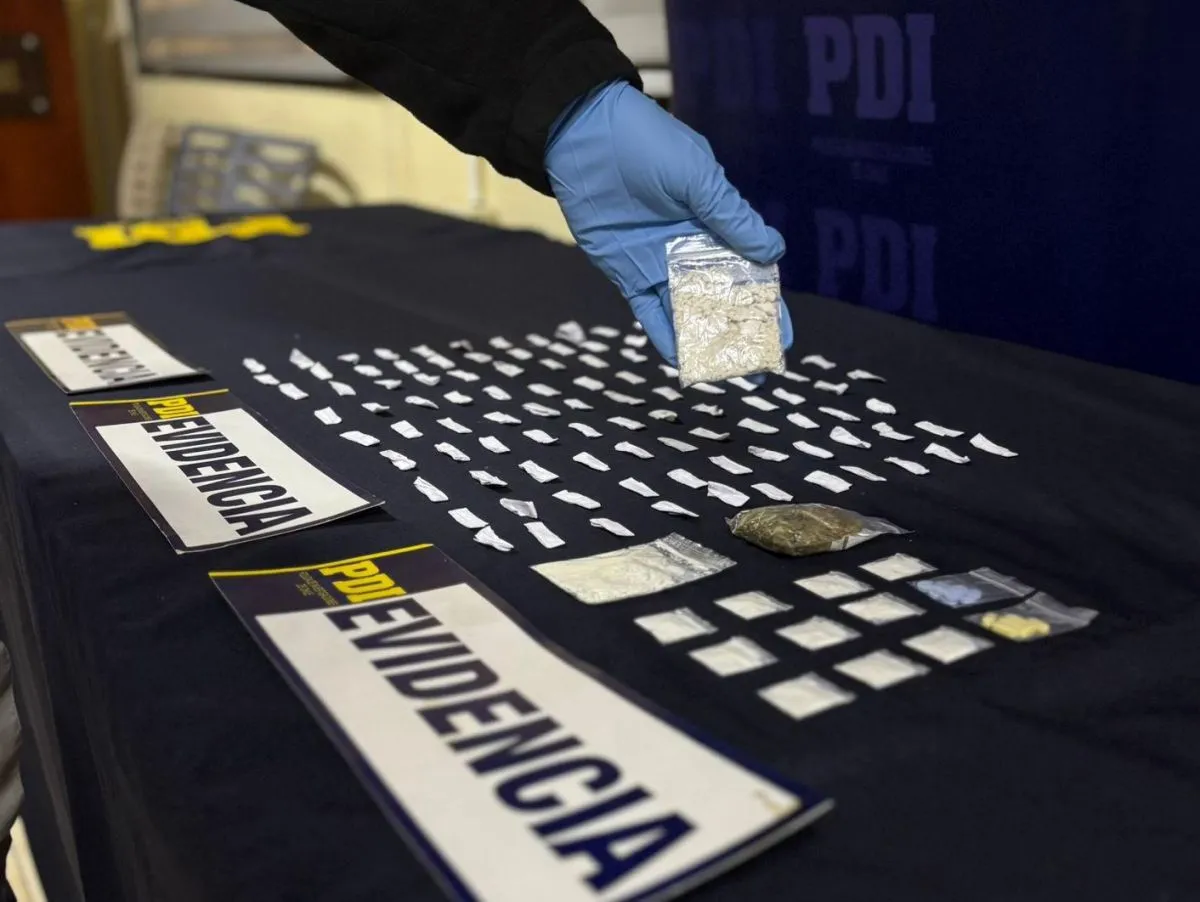 Detenienen a mujer que intentó ingresar droga a la cárcel de Ovalle