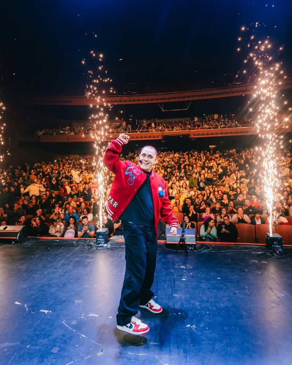 "Me siento orgulloso": Lucho Miranda conquista el Gran Rex en Argentina