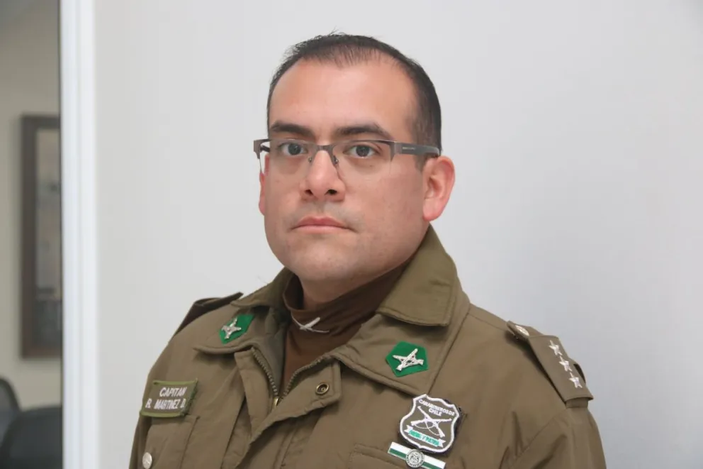 Richard Martínez Díaz, comisario de la Sexta Comisaría de Carabineros de Las Compañías. (Foto: Oscar Rosales)