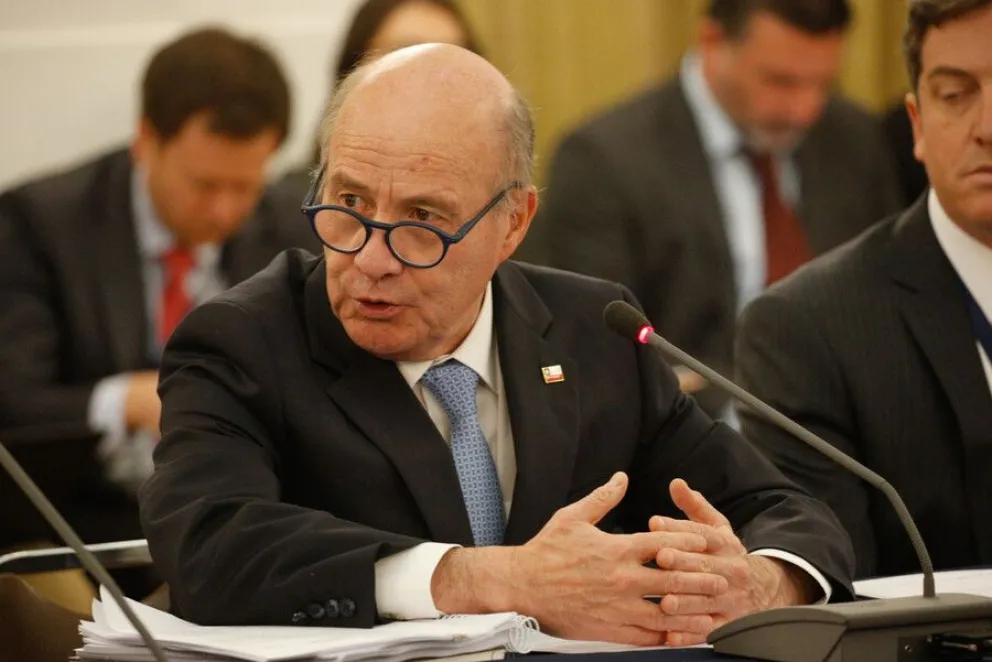 El ministro de Hacienda, Jorge Quiroz, evitó profundizar en las advertencias y destacó lo que calificó como una “coincidencia maciza” entre el gobierno y el CFA respecto a la necesidad de recuperar el crecimiento económico. (Foto: Cedida)