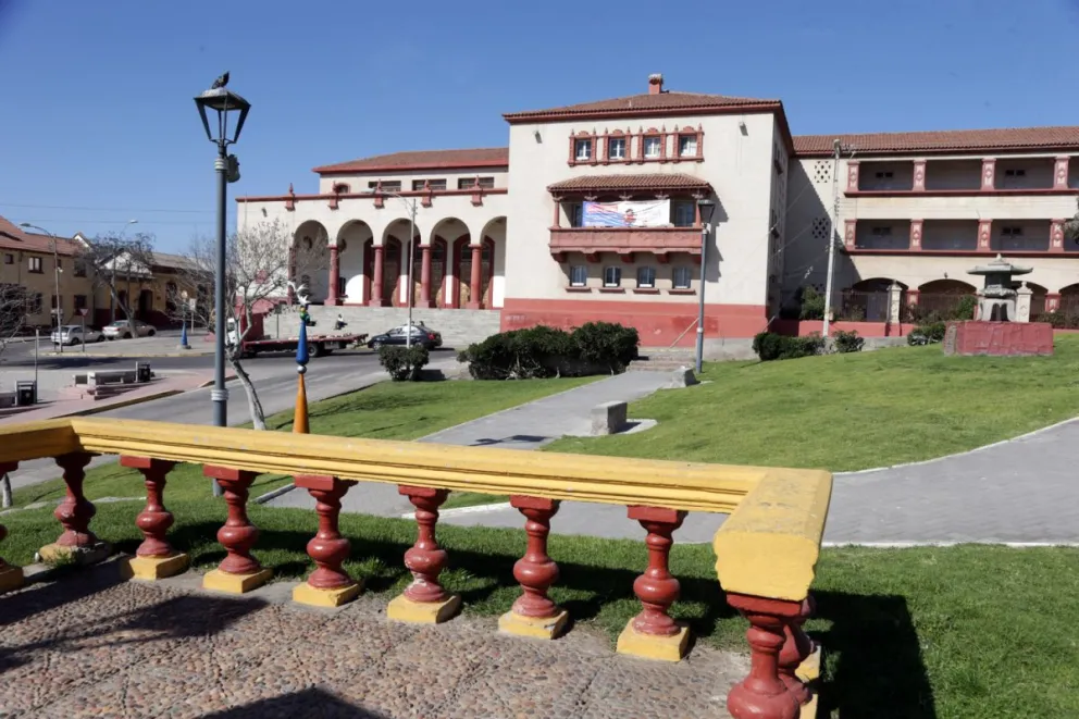 SLEP Elqui anuncia acciones legales por agresión de estudiante a dos funcionarios