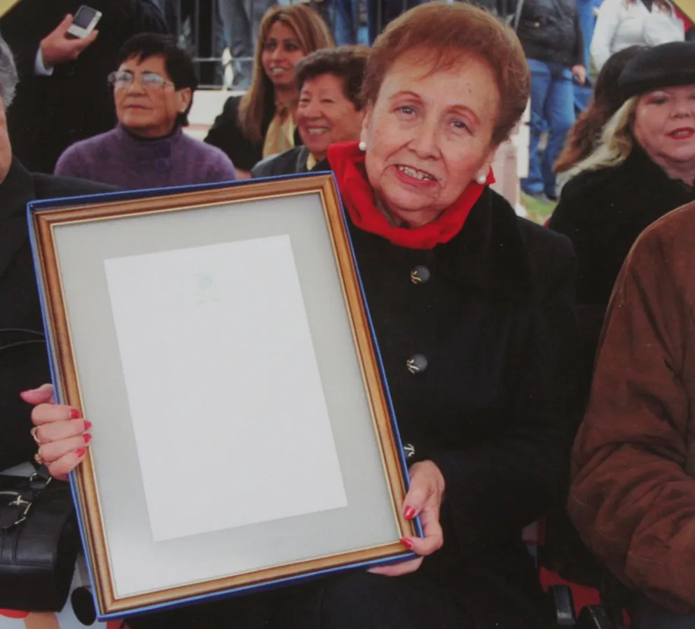 Familiares, amigos y seguidores despidieron este martes a “Rebequita Lira”, histórica locutora y figura emblemática de la radio en Coquimbo.