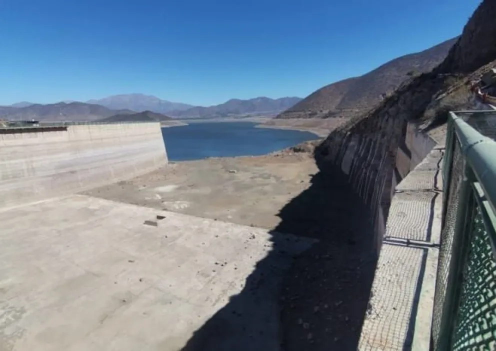 En la provincia del Limarí, los embalses registran niveles de almacenamiento de agua menores al promedio regional. (Foto: El Ovallino)