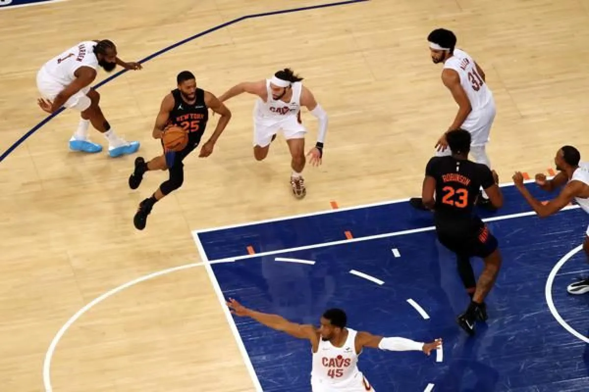 Los Knicks devoran a los Cavaliers y aumentaron su ventaja en finales del Este de la NBA