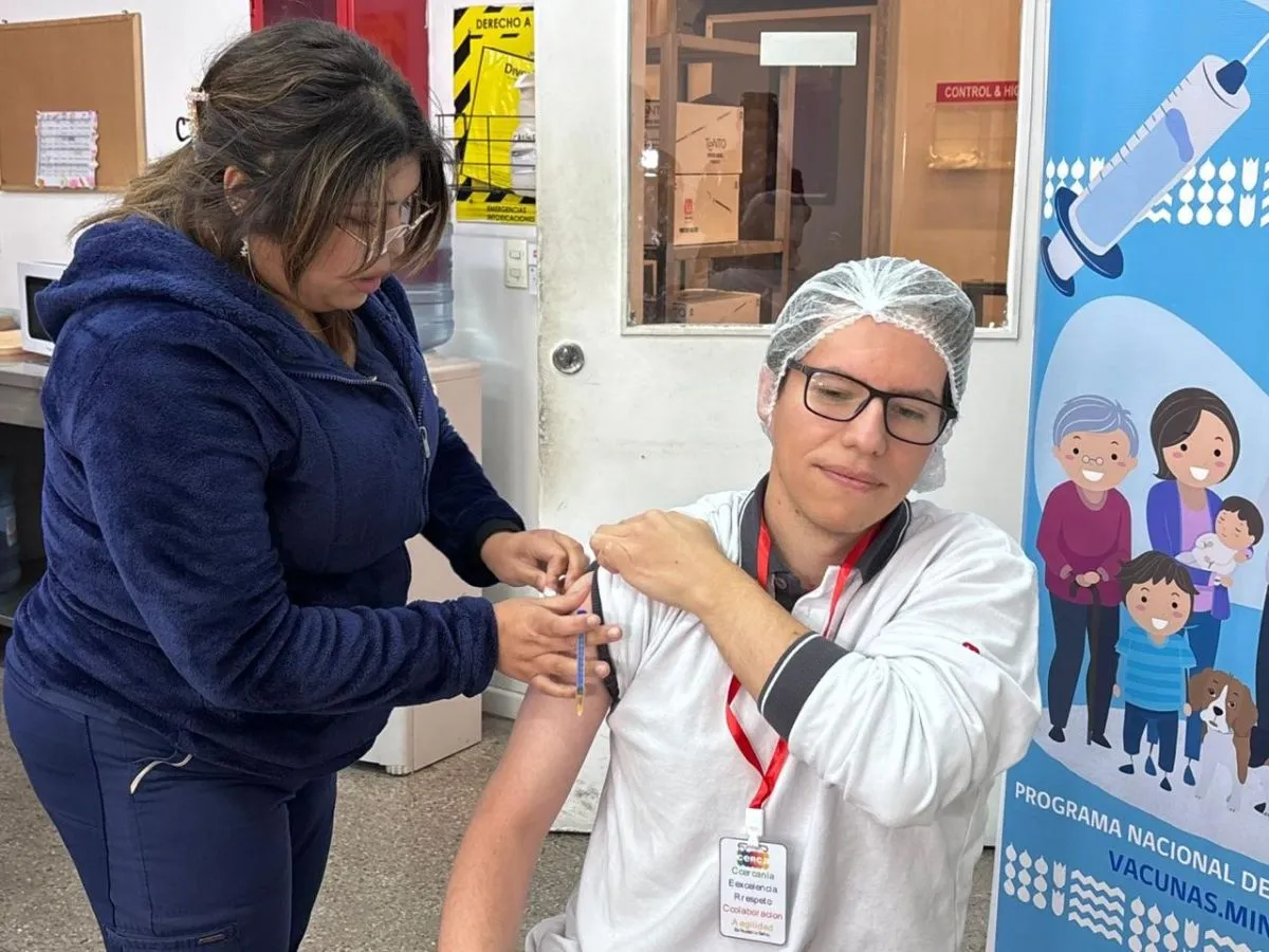 Permiso laboral para vacunarse contra la influenza Permiso laboral para vacunarse contra la influenza