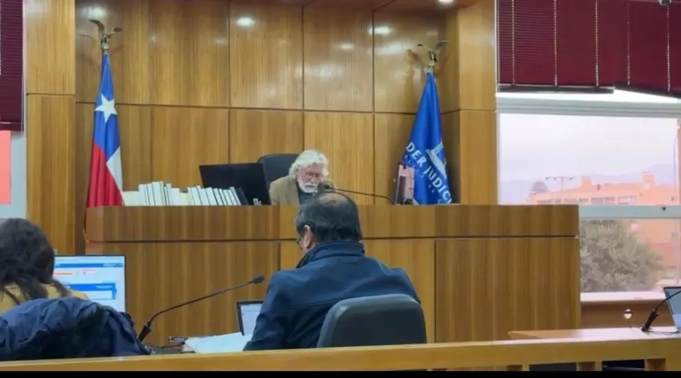 En el Juzgado de Garantía de La Serena fueron escuchadas las impu8taciones en contra de un imputado que asesinó a un sujeto de un disparo con escopeta y dejó a otro con lesiones.
