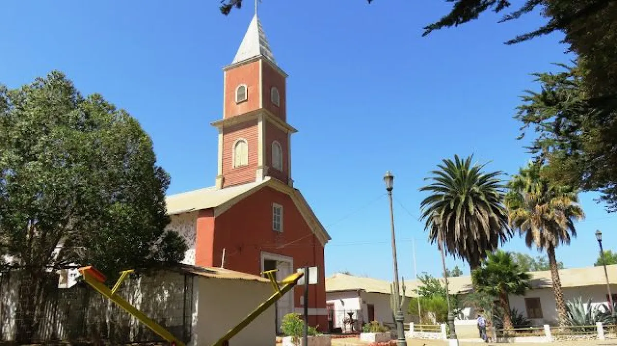 Identidad patrimonial en localidades históricas del Limarí Identidad patrimonial en localidades históricas del Limarí