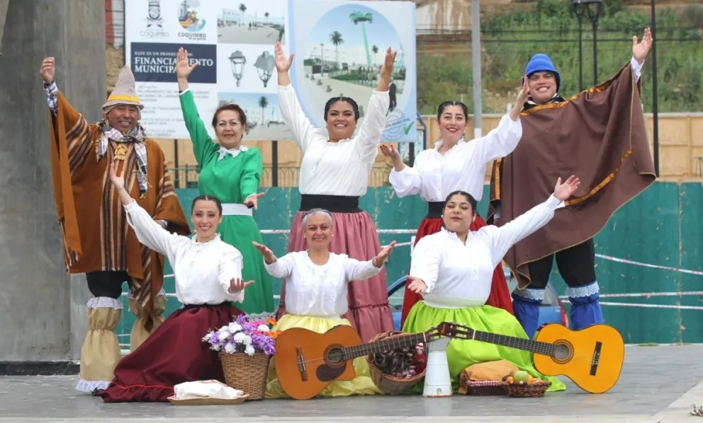 Los integrantes del conjunto mostrarán todo su trabajo artístico este sábado 30 de mayo en el edificio consistorial de Coquimbo. (Foto: Conjunto Mamanchi)