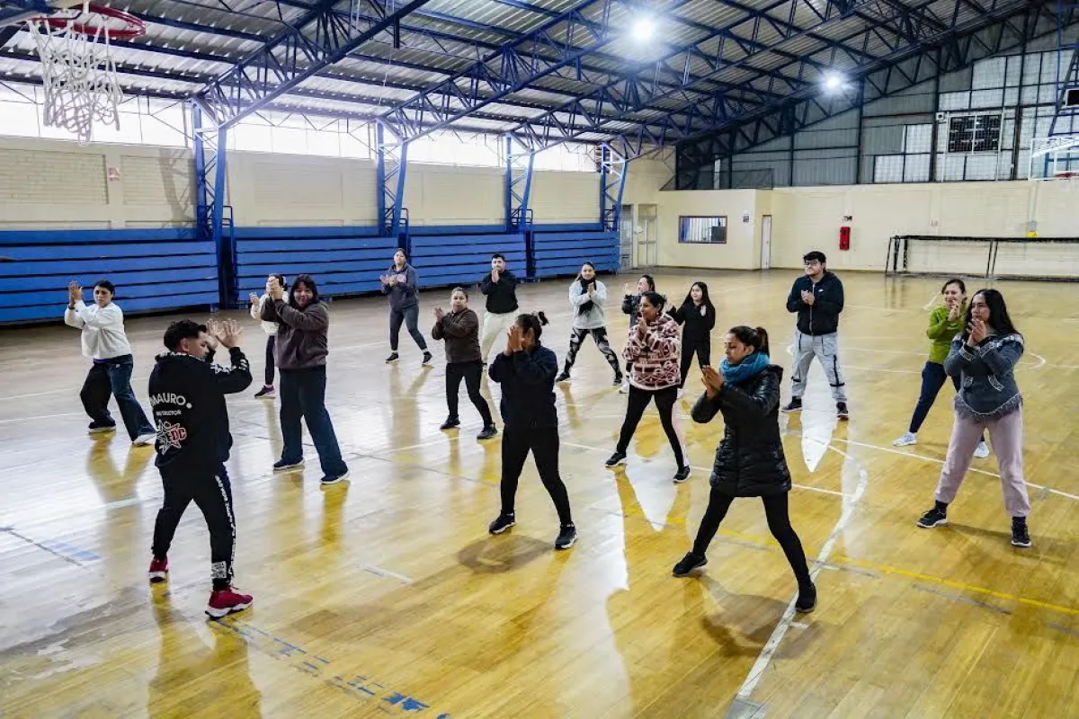 Capacitación en Monte Patria para monitores de baile entretenido Capacitación en Monte Patria para monitores de baile entretenido
