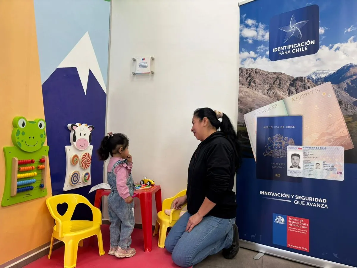 Registro Civil estrena espacio infantil para atención de padres