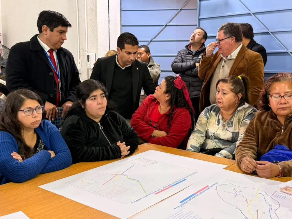 Las participaciones ciudadanas se realizaron con vecinos de diversos sectores de Ovalle, estudiantes de enseñanza media del colegio San Viator, y gremios del transporte menor que operan en la comuna. (Foto: Cedida)