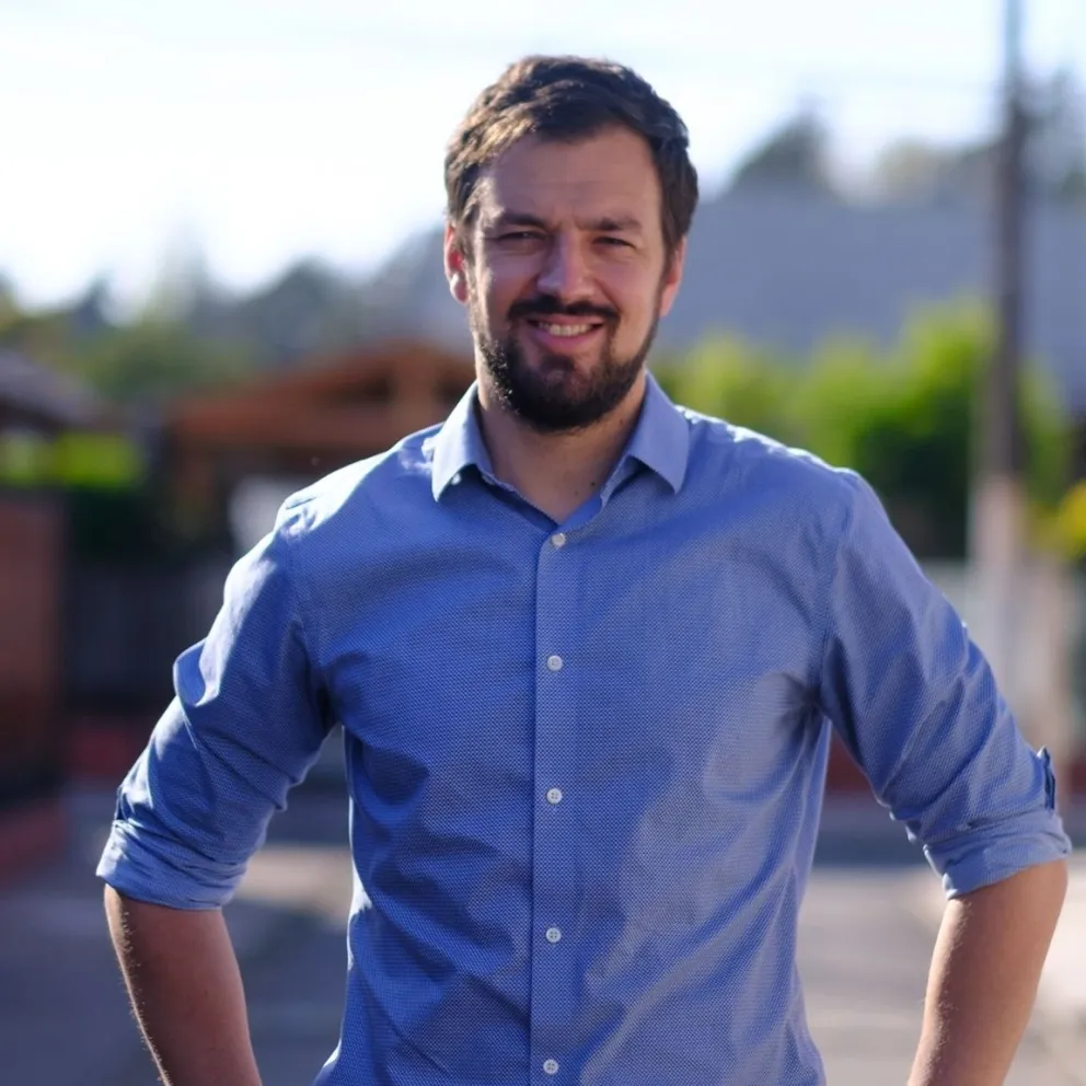 Tomás Vodanovic se mostró preocupado por la falta de recursos para los municipios. (Foto: Facebook)