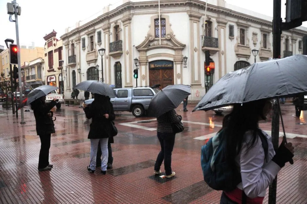 Los municipios de La Serena, Coquimbo y Ovalle refuerzan labores de mantención y monitoreo en sectores históricamente afectados por inundaciones.