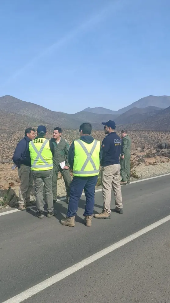 El mayor de la Fuerza Aérea logró salir ileso junto a otro tripulante tras el accidente de una aeronave T-35 Pillán en La Higuera. 