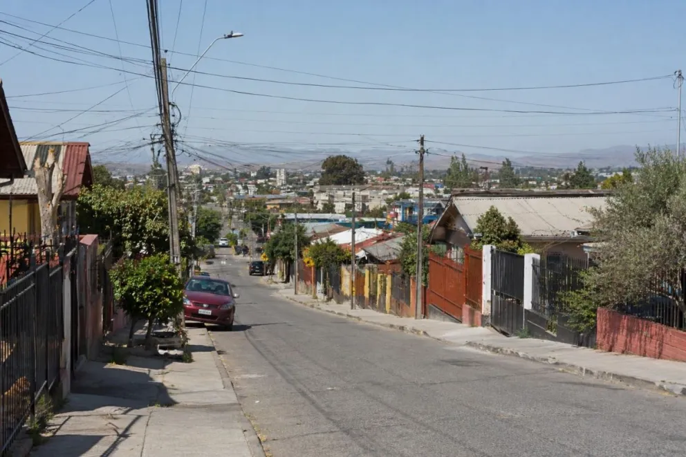 Vecinos de Villa El Libertador aseguran que durante los últimos meses han debido enfrentar robos e incivilidades, situación que ha generado preocupación por la seguridad en el sector. (Foto: Cedida)