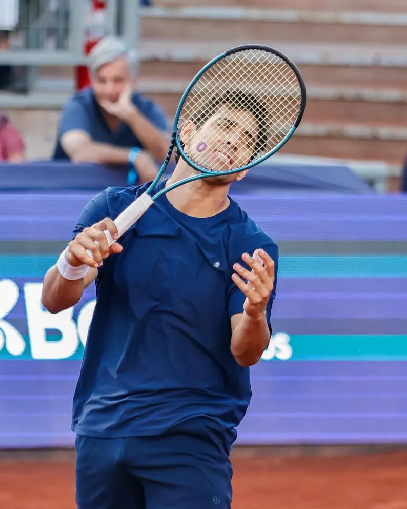 Con la baja de Garín, ya son dos los tenistas nacionales que no estarán en la qualy de Wimbledon.